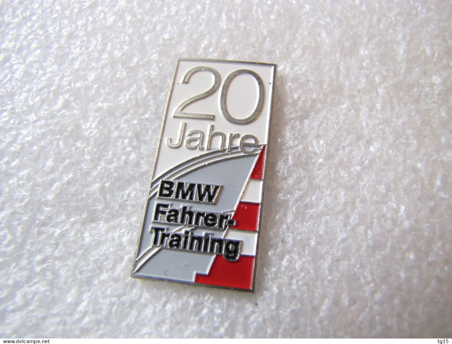 PIN'S    BMW   20 JAHRE  BMW  FAHRER TRAINING - BMW