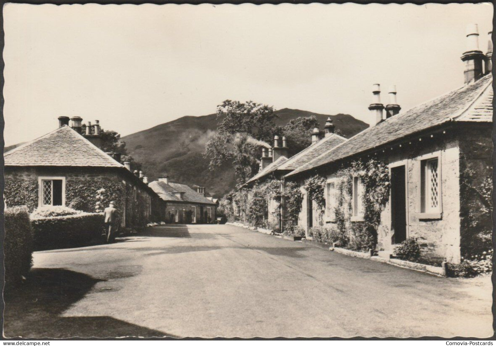 Luss Village, Loch Lomond, Dunbartonshire, C.1950 - Valentine's RP Postcard - Dunbartonshire