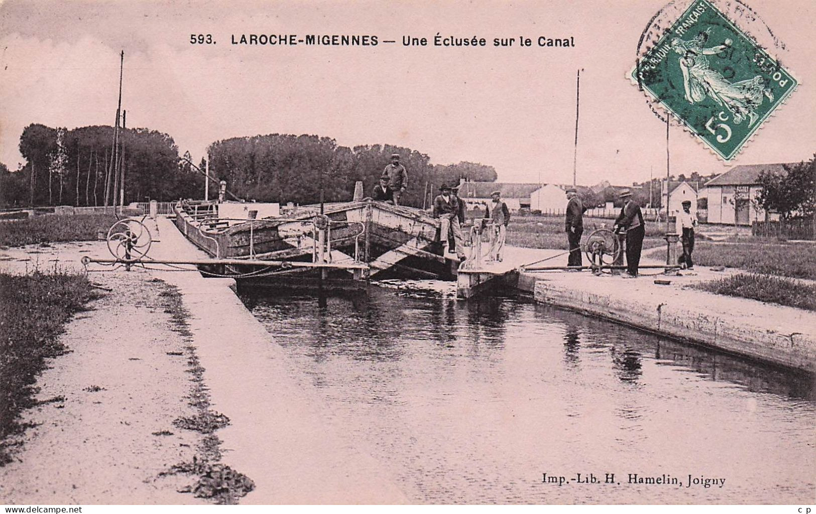 Laroches - Migennes - Une Ecluse Sur Le Canal - Peniche  -   CPA °Jp - Laroche Saint Cydroine