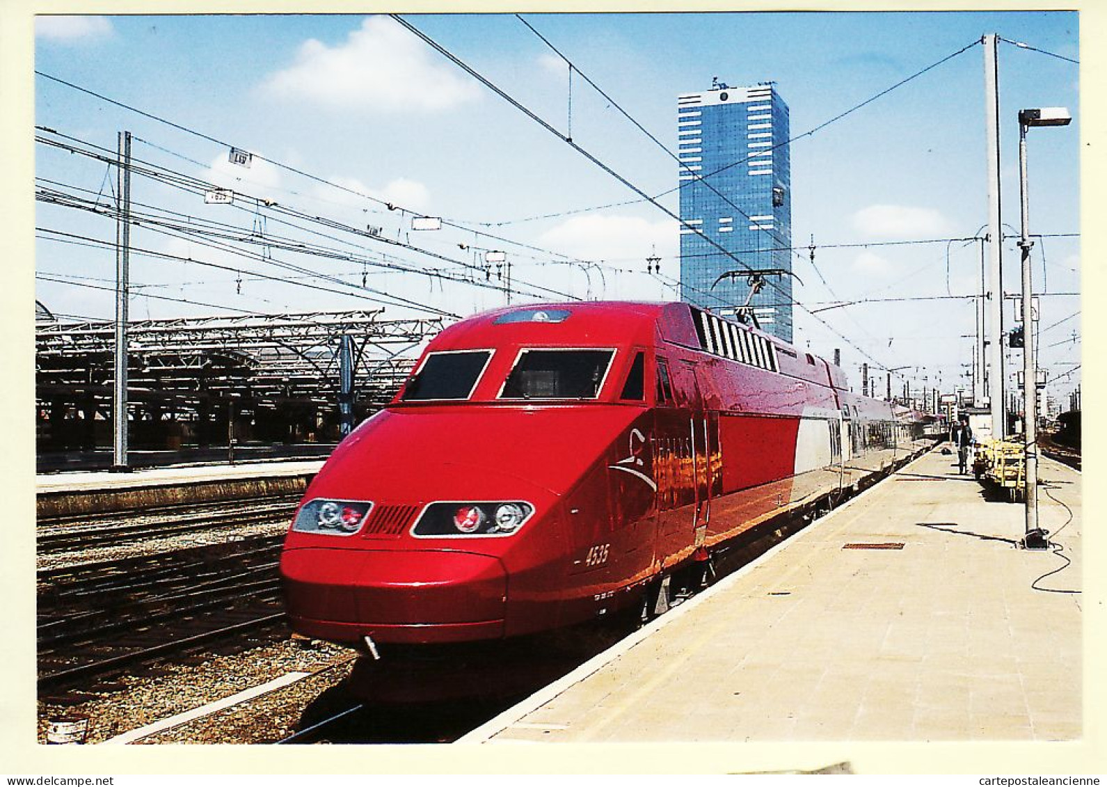 17974 / ⭐ ◉ BRUXELLES MIDI BRUSSEL ZUID GARE TGV PARIS AMSTERDAM Rame PBKA THALYS 4535 Mai 1996 LASSERRE Cptrain - Spoorwegen, Stations