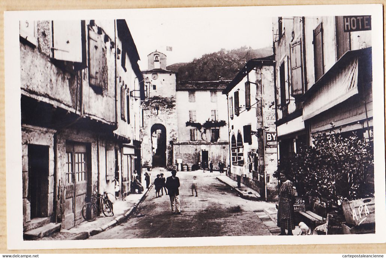 17715 / VABRE Tarn Hotel Rue Vieille Et La Mairie Animation Villageoise 1950s Photo-Bromure APA-POUX 4 - Vabre