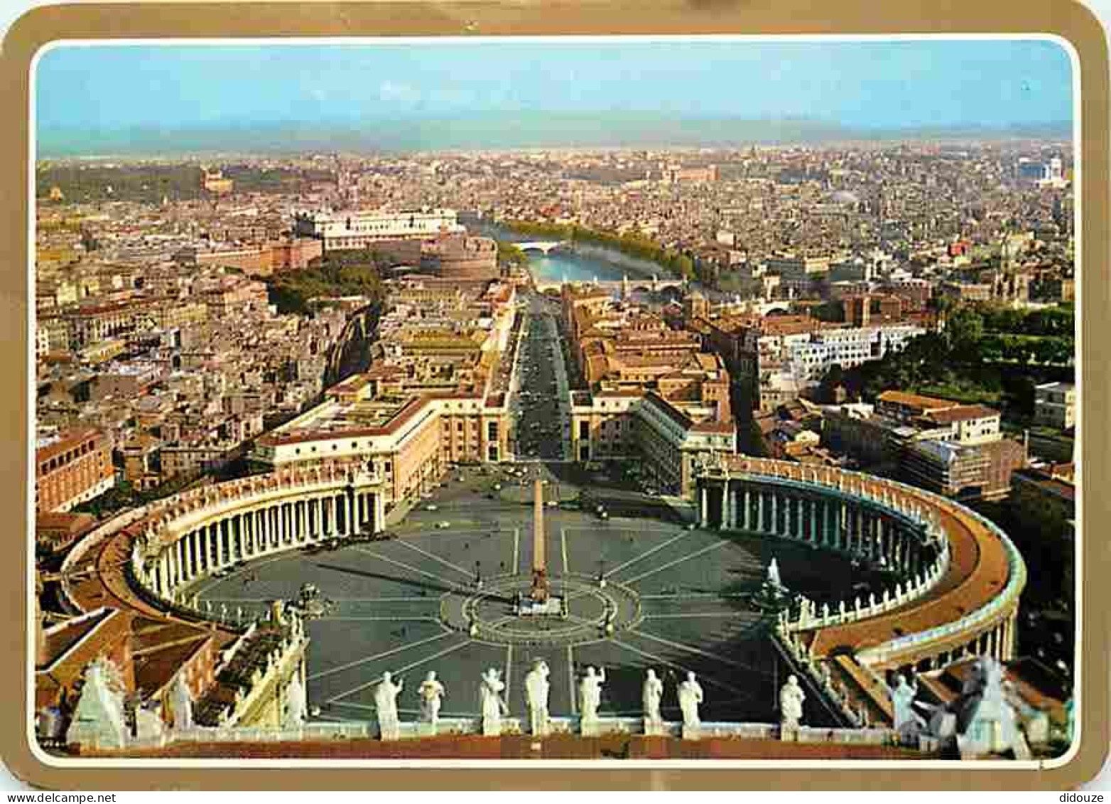 Vatican - Place St Pierre Et Panorama Depuis La Coupole - CPM - Voir Scans Recto-Verso - Vatikanstadt