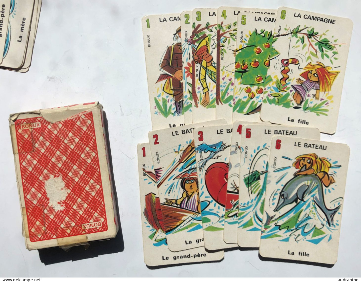 Ancien Jeu De 7 Familles BONUX - Les Vacances - Belles Illustrations - Camping Montagne Mer ... - Altri & Non Classificati