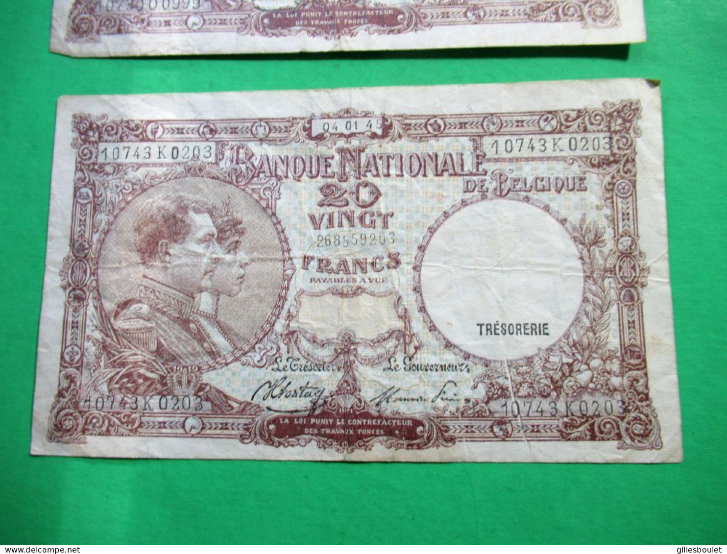 Belgique. 2 Beaux Billets De 20 Francs 1945 Avec Des Dates Qui Se Suivent: 03-01-45 Et 04-01-45. Pas Fréquent. 40 Euros. - 20 Francos