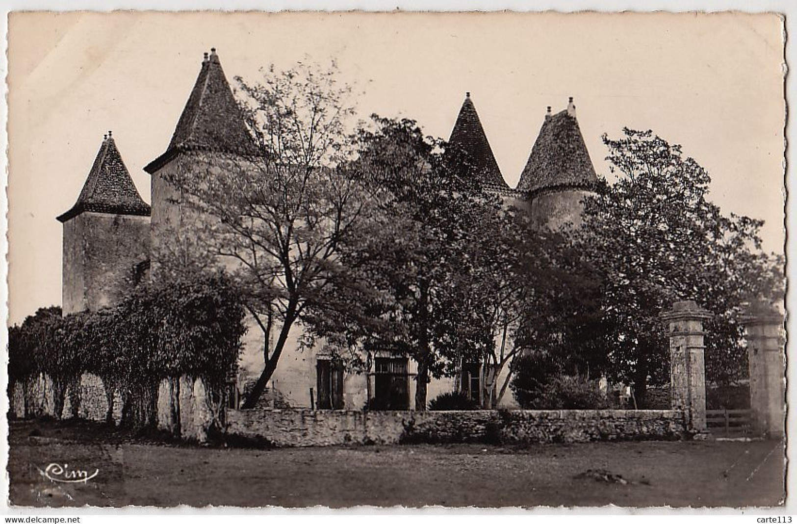 40 - B17125CPSM - GABARRET - Chateau De Caumalle - Très Bon état - LANDES - Gabarret