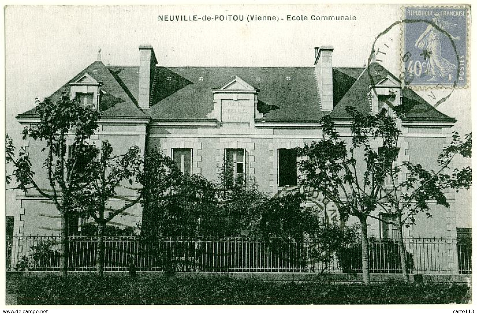 86 - B15425CPA - NEUVILLE DE POITOU - Ecole Communale - Très Bon état - VIENNE - Neuville En Poitou