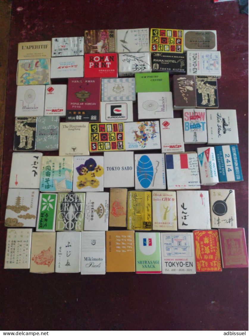 Collection De Boîtes Et Pochettes D'allumettes, Bel Ensemble De 326 Objets Tous En Photo (7 Photos). Voir Description - Matchboxes