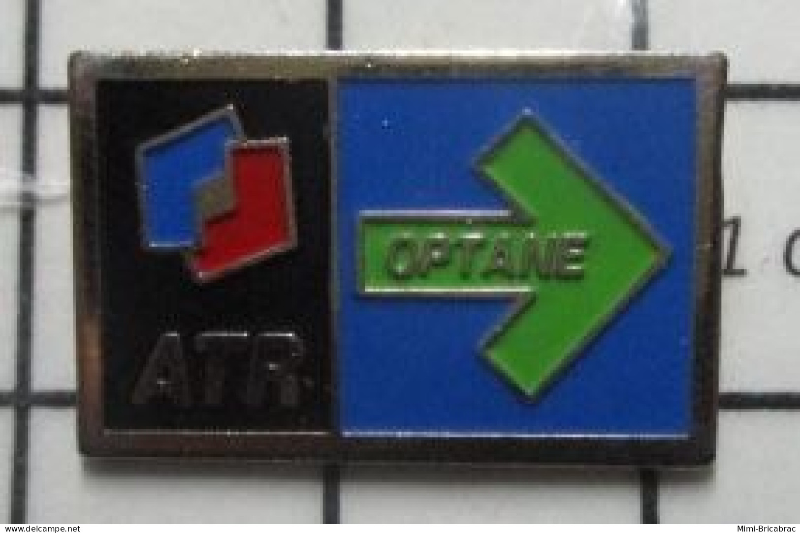 718A Pin's Pins / Beau Et Rare / CARBURANTS / ELF OPTANE ATR - Brandstoffen