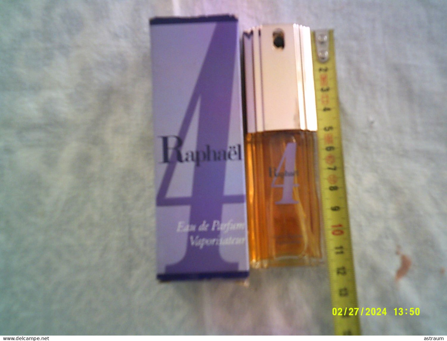 Flacon Ancien Vaporisateur - Raphael 4 - EDP - Neuf 30ml - Miniatures Womens' Fragrances (in Box)