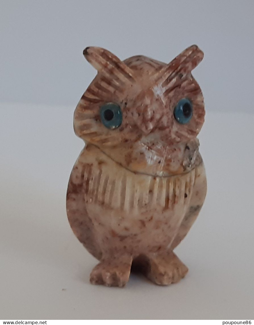 MINIATURE  HIBOU Ou CHOUETTE - PIERRE - Poids 14 Gr - H : 3,4 Cm - Tiere