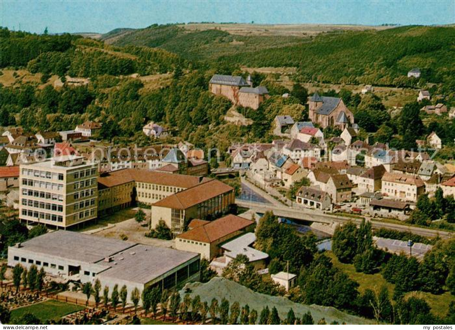 73164949 Schleiden Eifel Fliegeraufnahme Mit Gymnasium Schloss Und Schlosskirche - Schleiden