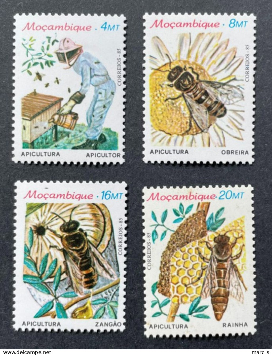 MOZAMBIQUE - 1985 - NEUF**/MNH - Série Complète Mi 1010 / 1013 - YT 983 / 986 - APICULTURE ABEILLES - Mozambique