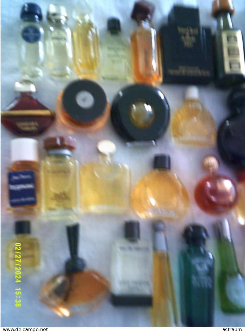 Superbe Lot De 40 Miniature Ancienne  Pleine - Pas De Double - Description Ci Dessous - Miniatures Womens' Fragrances (without Box)
