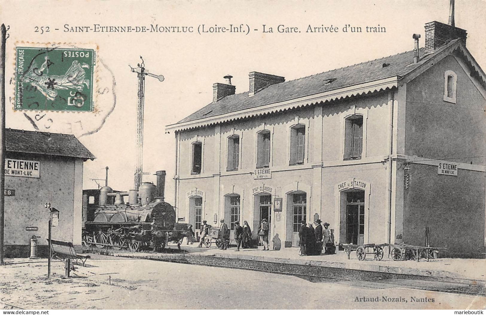 Saint Etienne De Montluc – La Gare – Arrivée Du Train  - Saint Etienne De Montluc