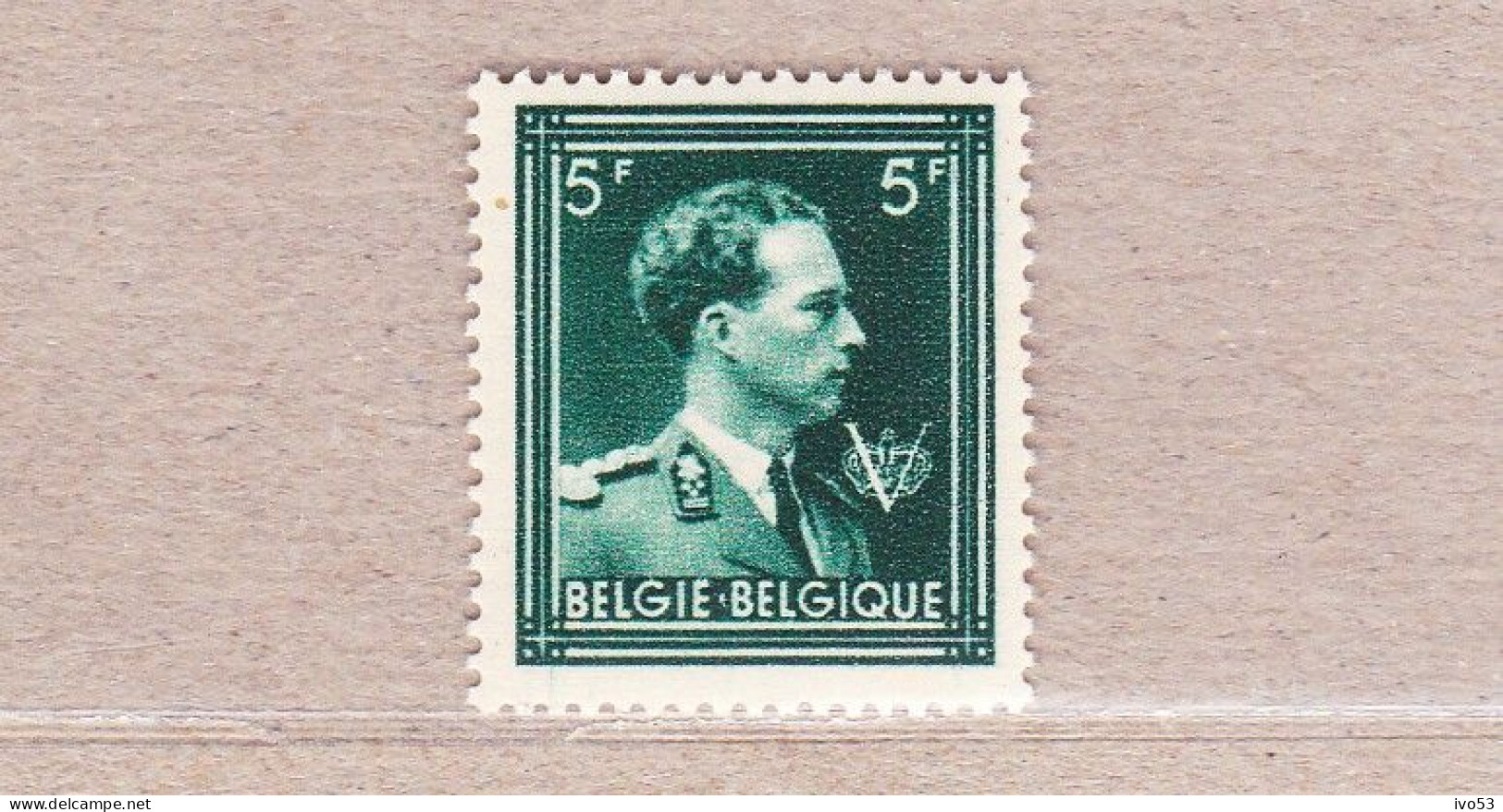 1944 Nr 696* Met Scharnier,zegel Uit Reeks Leopold III. - 1936-1957 Collar Abierto