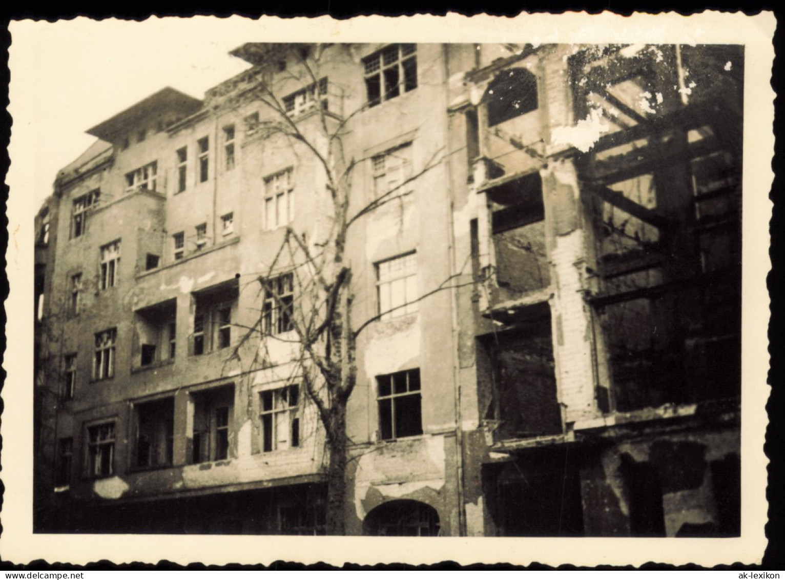 Foto Wilmersdorf-Berlin Zerstörtes Haus 1945 Foto - Wilmersdorf