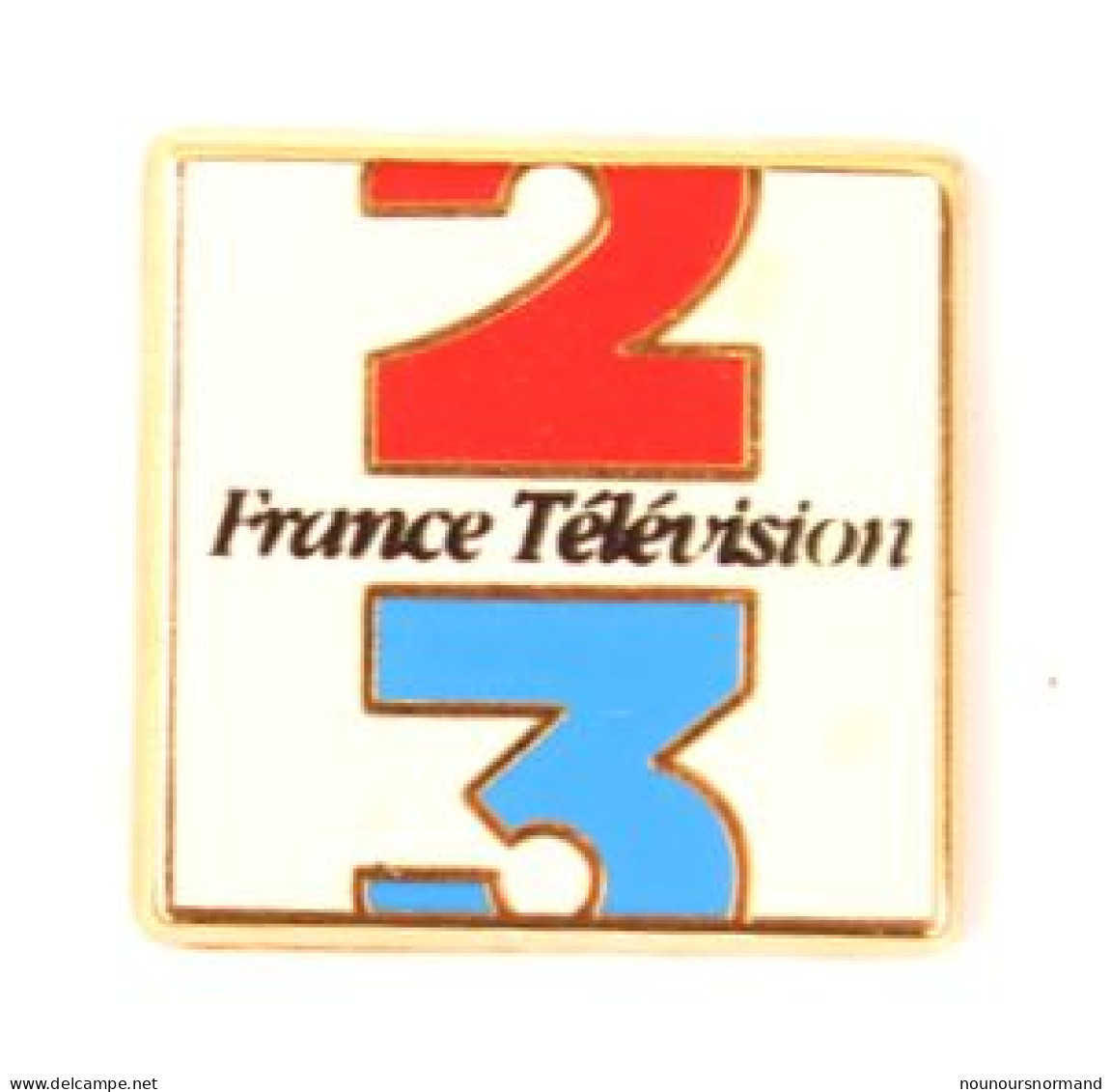 Superbe Pin's FRANCE TELEVISION - Logo Antenne 2 - Logo France 3 -  Zamac - Arthus Bertrand - N155 - Arthus Bertrand