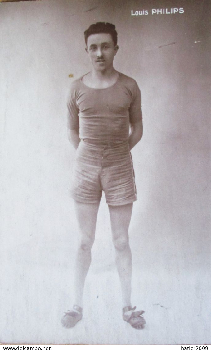 Carte Photo LOUIS PHILIPS - Coureur De Demi Fond 800 M Paris (1920 Et 1925) - Avec Chaussures Pointes D'époque - 4 Scans - Atletica