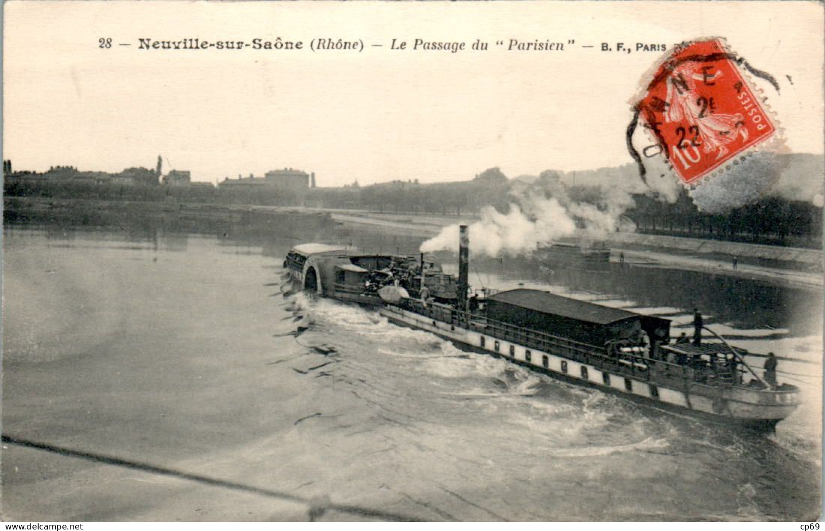 Neuville-sur-Saône Le Passage Du " Parisien Bateau Boat Rhône N°28 Cpa Voyagée En TB.Etat - Neuville Sur Saone