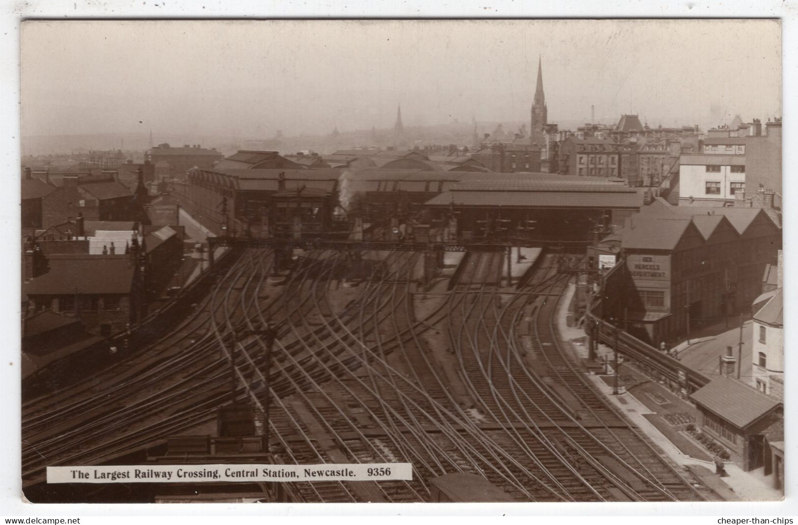 NEWCASTLE - The Largest Railway Crossing, Central Station - Monarch 9356 - Newcastle-upon-Tyne