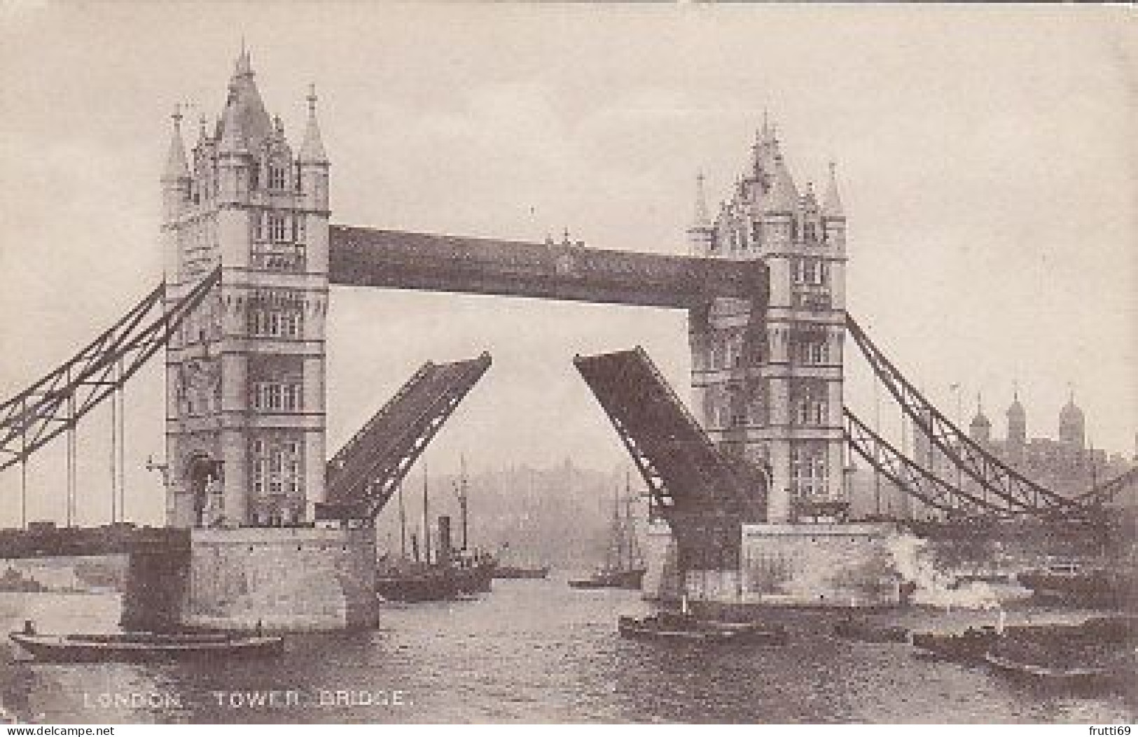 AK 206329 ENGLAND - London - The Tower Bridge - River Thames