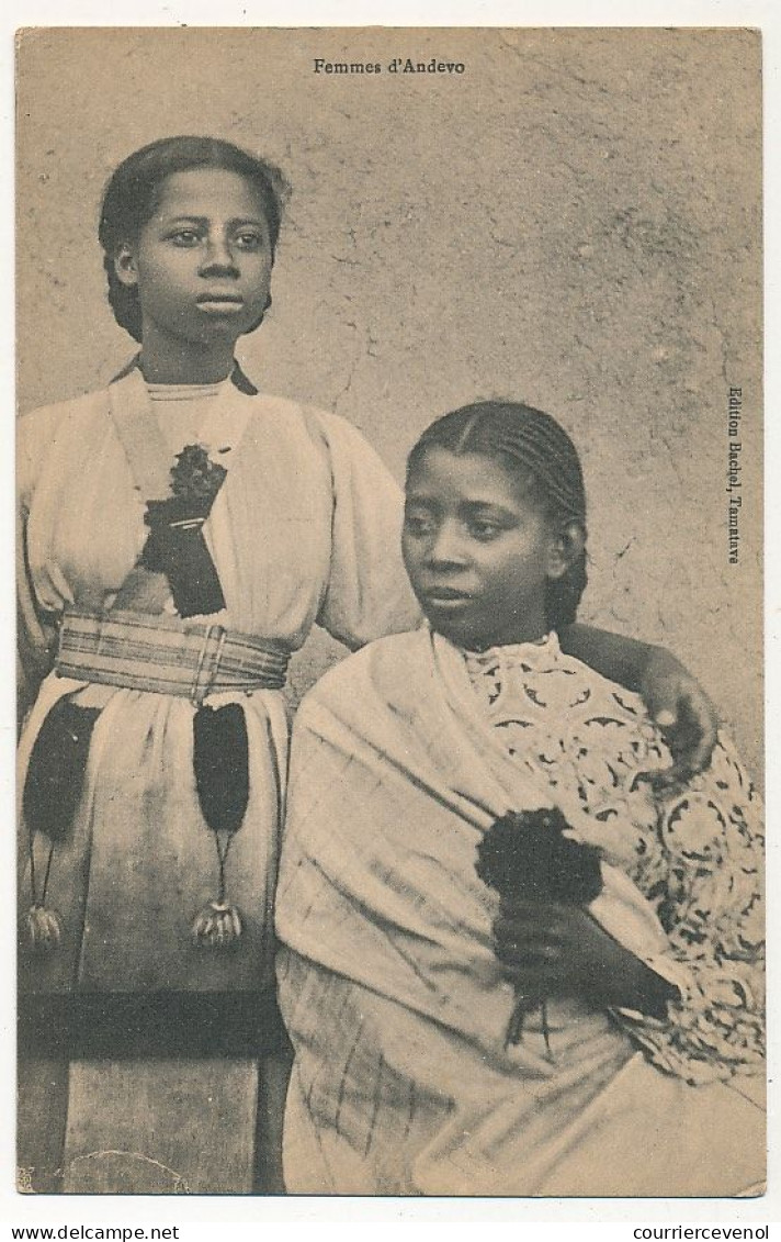 CPA - MADAGASCAR - Femmes D'Andevo - Madagascar