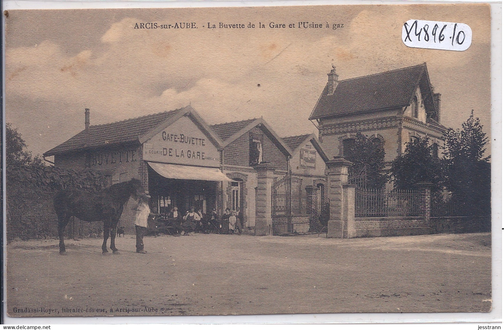 ARCIS-SUR-AUBE- LA BUVETTE DE LA GARE ET L USINE A GAZ - Arcis Sur Aube