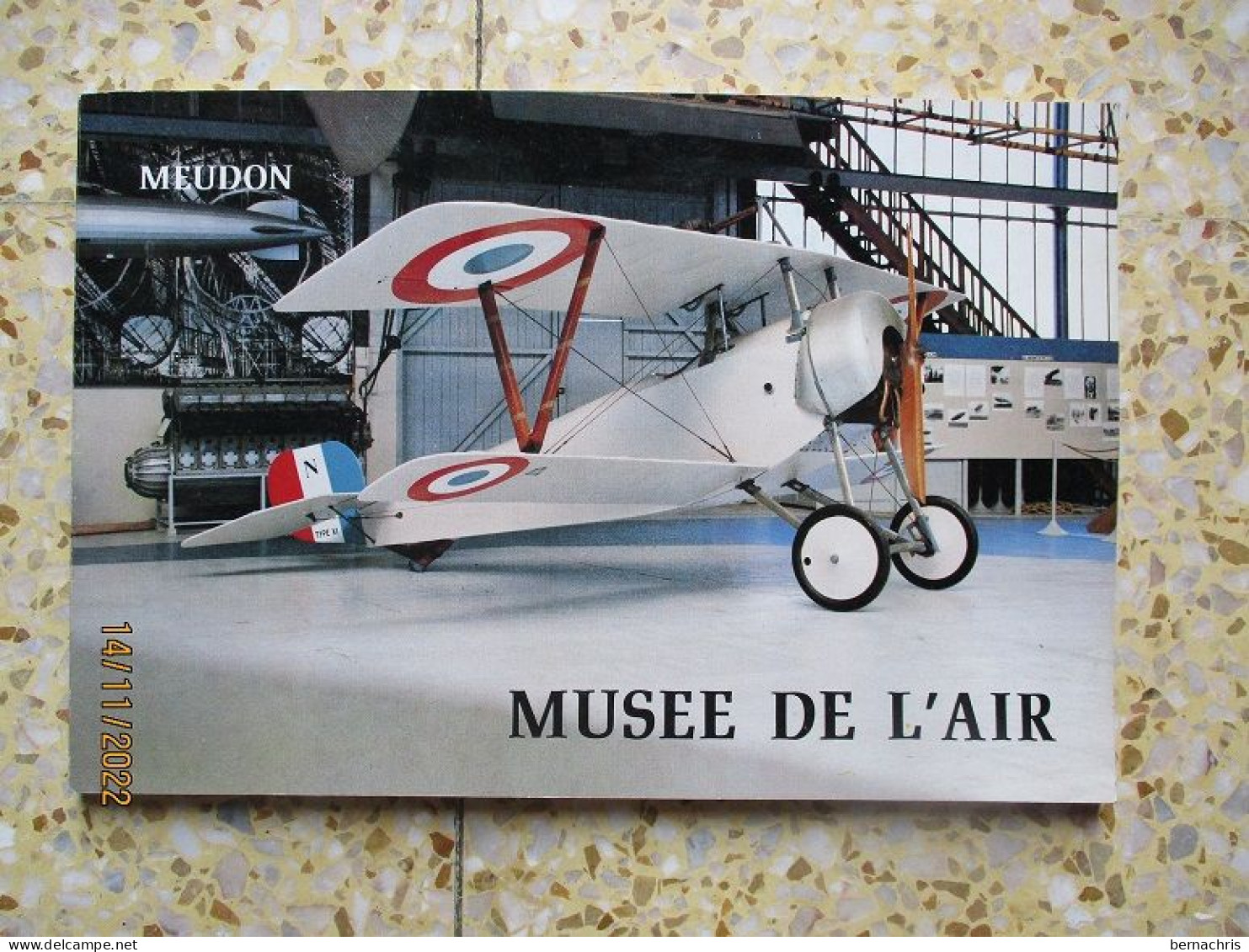 Livre Du Musée De L'air à Meudon - Francese
