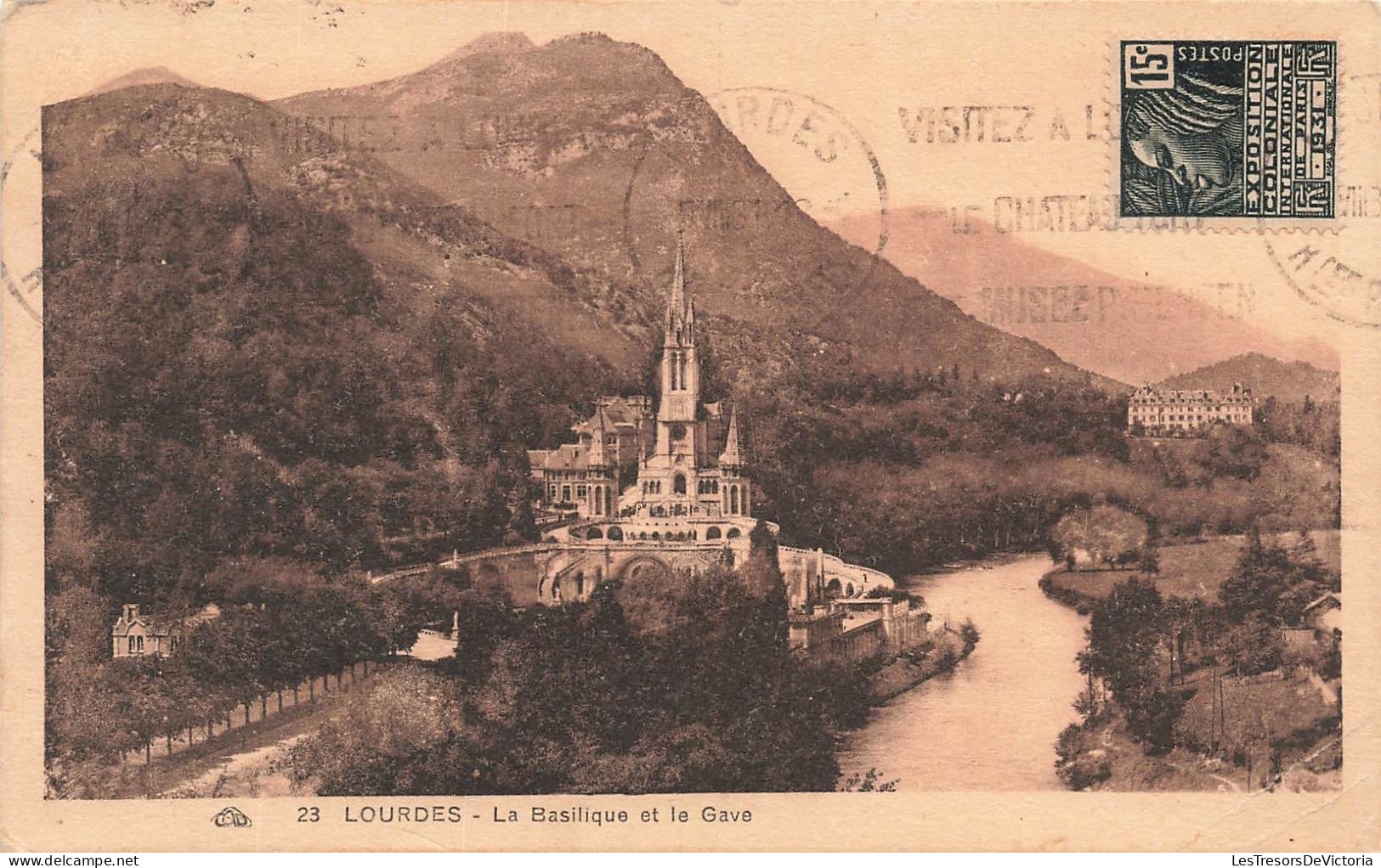 FRANCE - Lourdes - La Basilique Et Le Gave - Carte Postale Ancienne - Lourdes