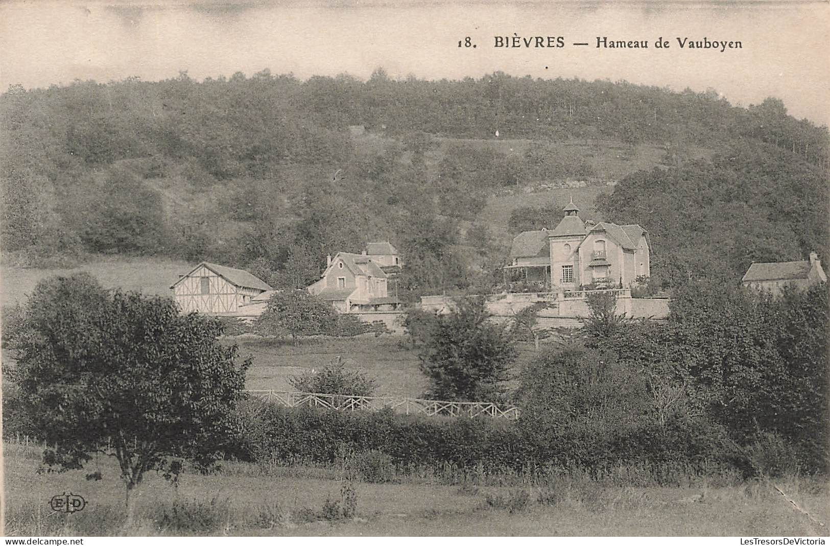 FRANCE - Bievres - Hameau De Vauboyen - Vue D'ensemble De La Ville - Quelques Maisons - Carte Postale Ancienne - Bievres