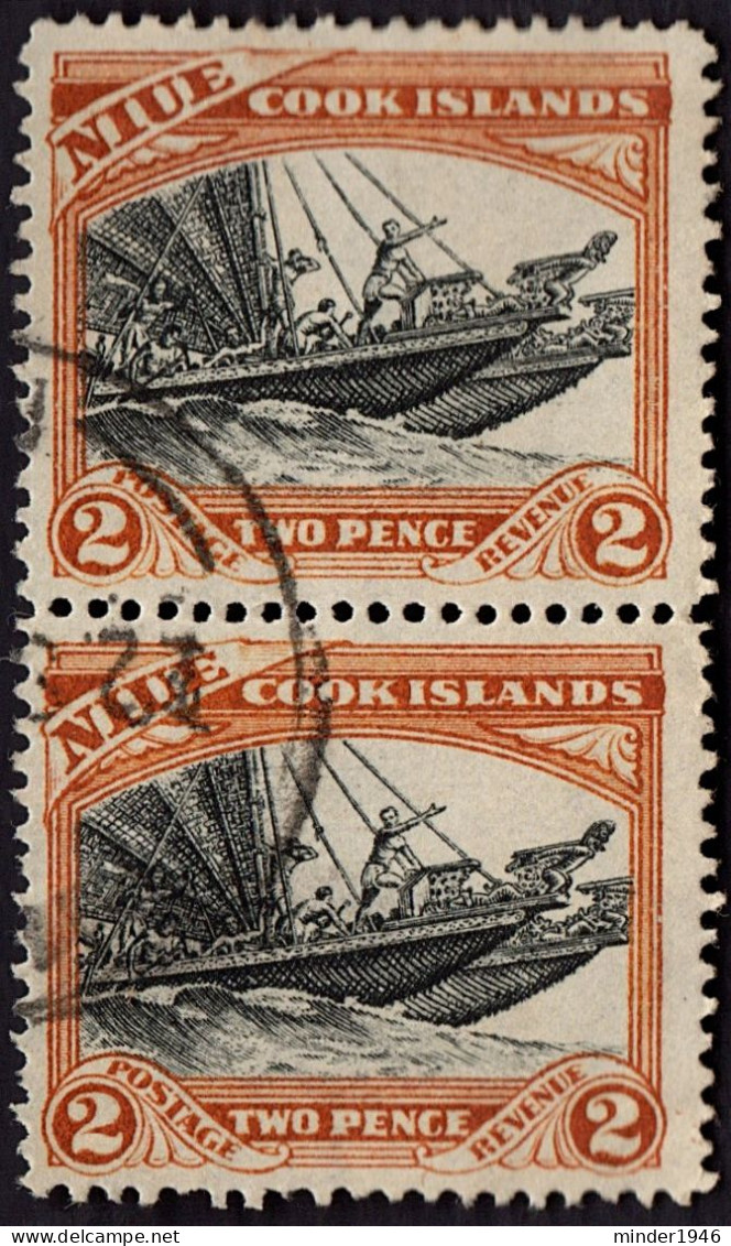 NIUE 1936 2d Black & Yellow-Brown Vertical Pair SG64 FU - Niue