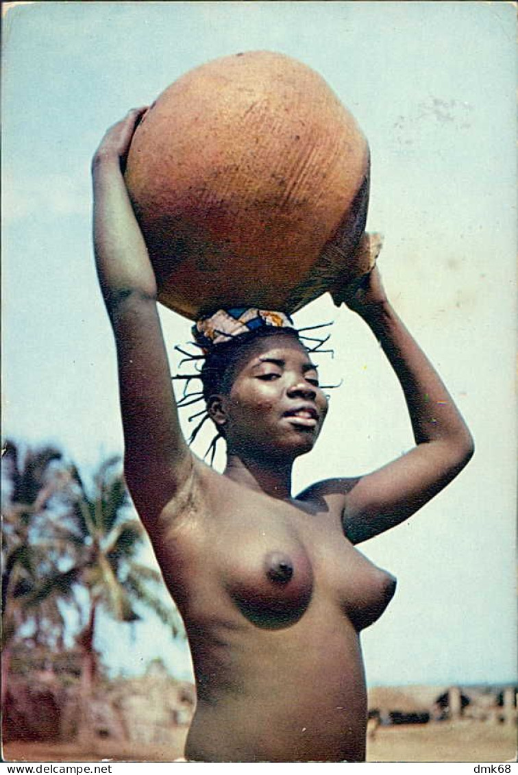 AFRICA - HALF NAKED / NUDE / NU YOUNG GIRL - MAILED FROM CAMEROUN 1971 (12375) - Afrique