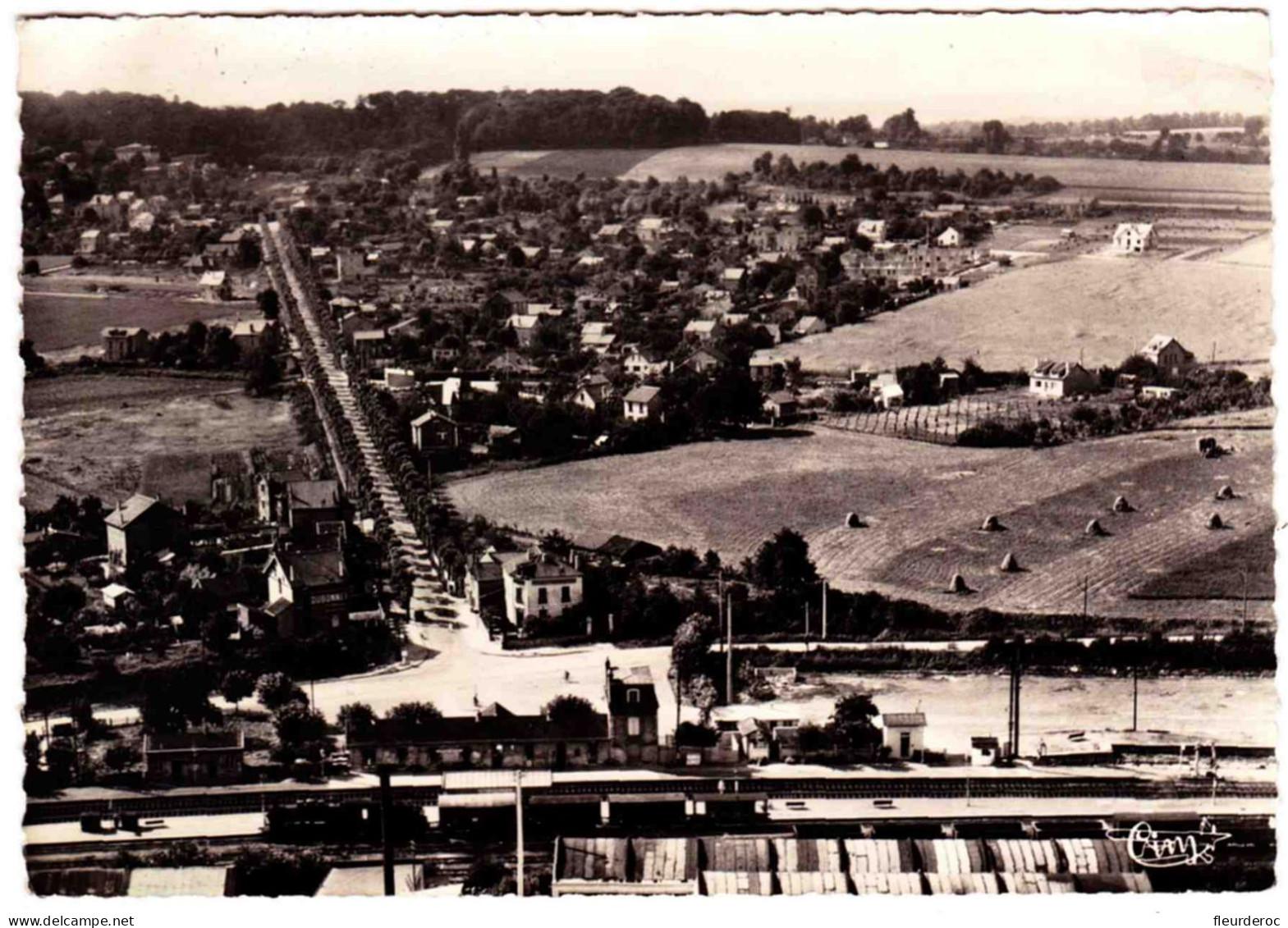 95 - M58559CPM - MONTSOULT - Vue Aerienne Quartier De La Gare - Très Bon état - VAL-D'OISE - Montsoult