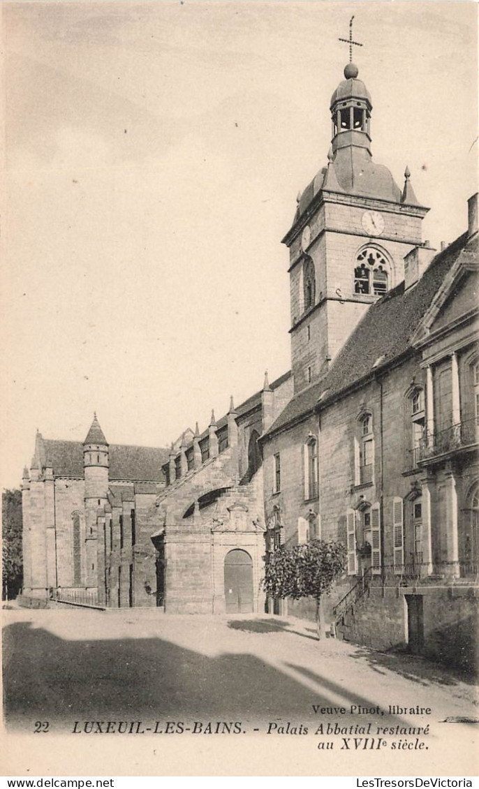 FRANCE - Luxeuil Les Bains - Vue Panoramique Sur Le Palais Abbatial Restauré Au XVIIIe Siècle - Carte Postale Ancienne - Luxeuil Les Bains