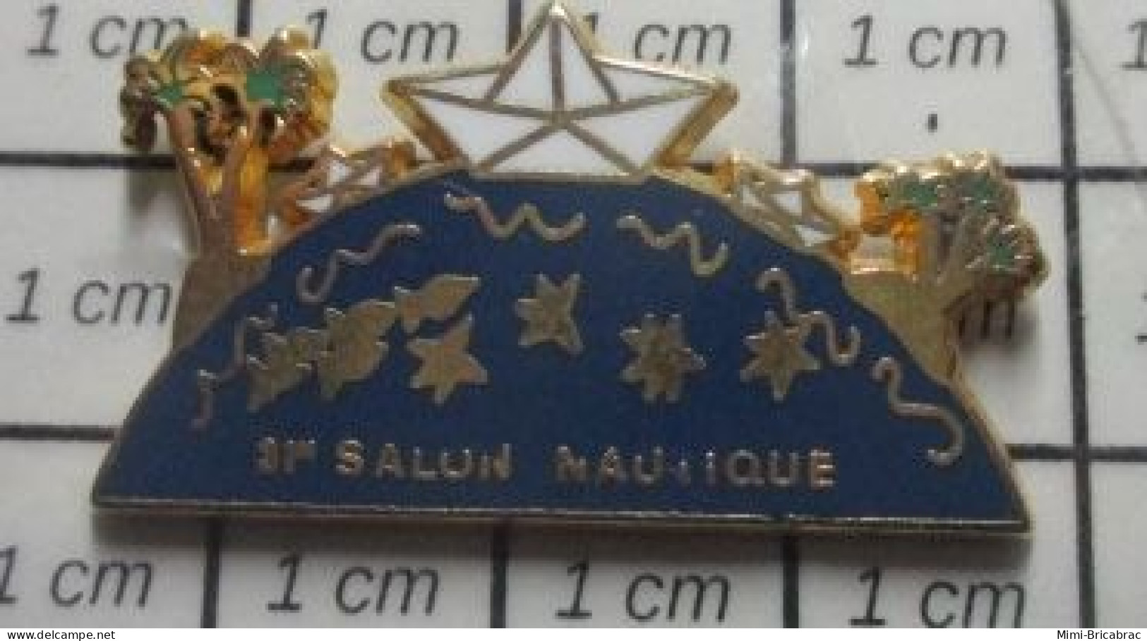 715B  Pins Pin's / Rare & Belle Qualité  BATEAUX / 31e SALON NAUTIQUE BATEAU EN PAPIER COCOTIERS - Boten