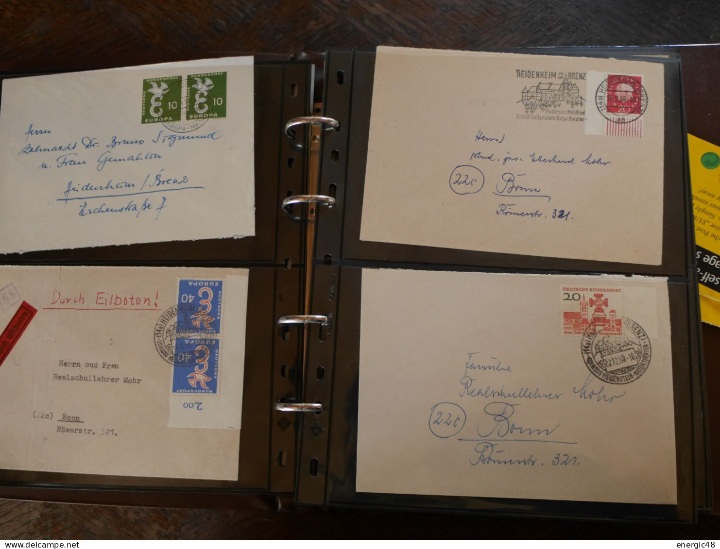 lot pochettes,et classeur  contenant ,,CP,documents,1ers jours ,signatures neufs,oblitérés,,prix dérisoire