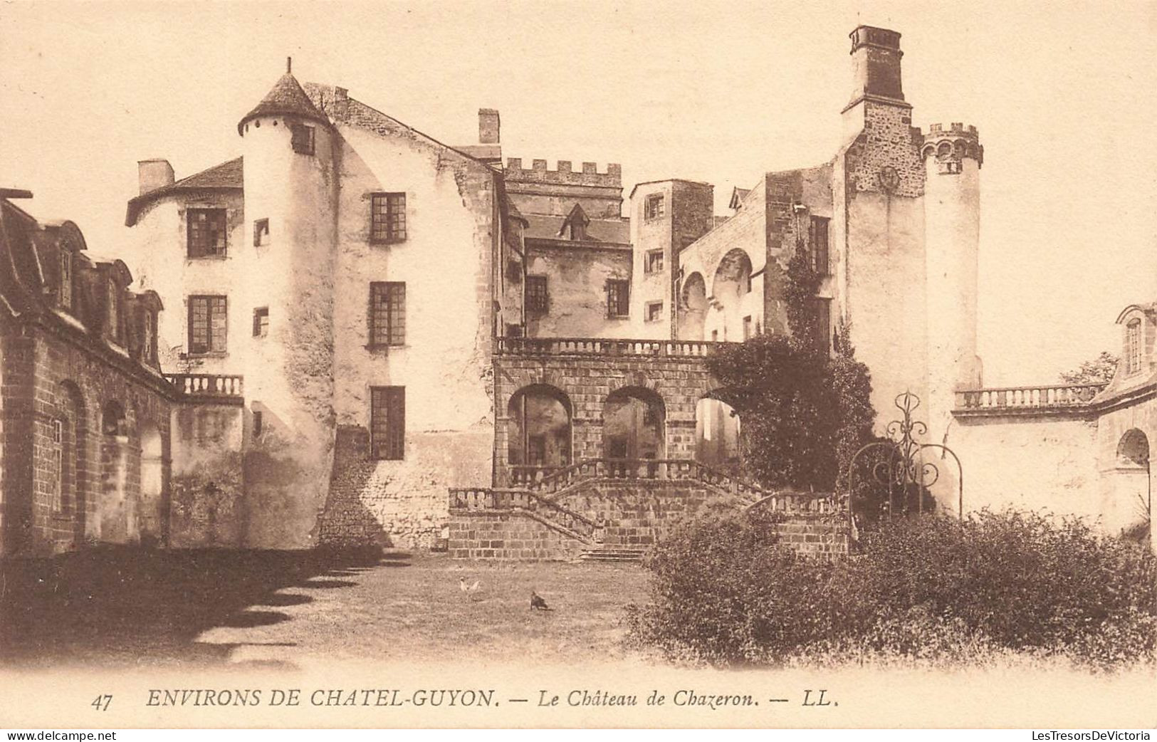 FRANCE - Environs Châtel Guyon - Le Château De Chazeron - LL - Carte Postale Ancienne - Châtel-Guyon