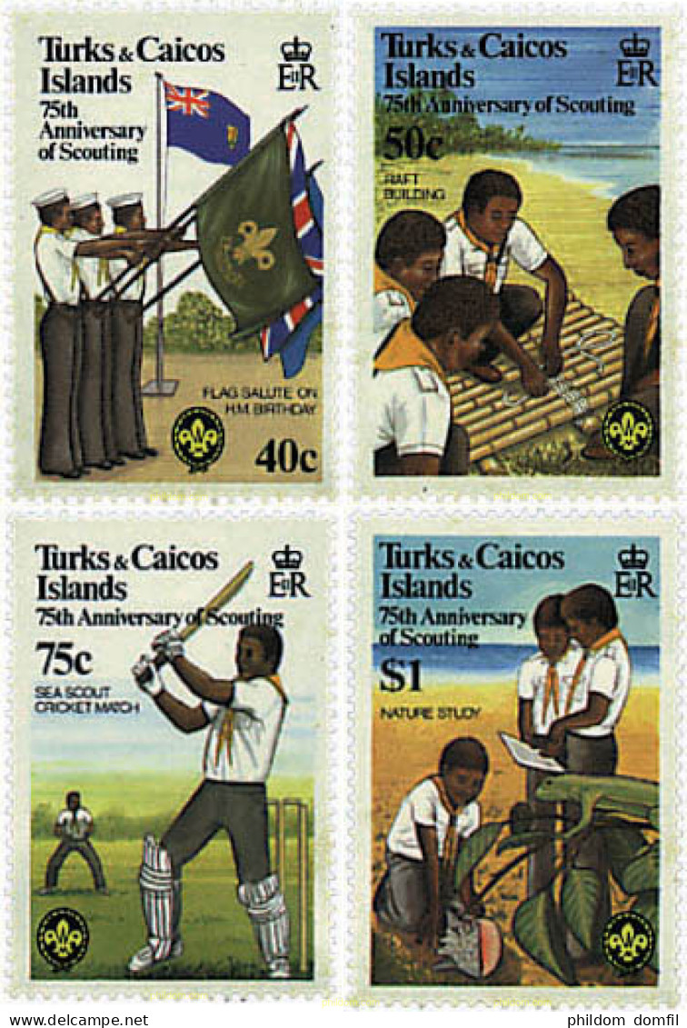 725239 HINGED TURKS Y CAICOS 1982 75 ANIVERSARIO DEL ESCULTISMO - Turks & Caicos (I. Turques Et Caïques)