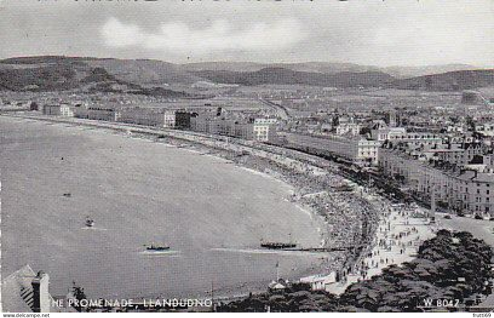 AK 206410 WALES - Llandudno - The Promenade - Caernarvonshire