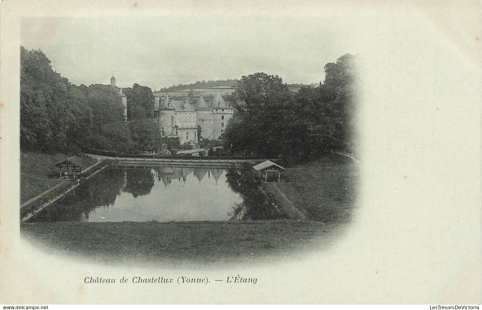 FRANCE - Château De Chastellux - L'étang - Carte Postale Ancienne - Autres & Non Classés