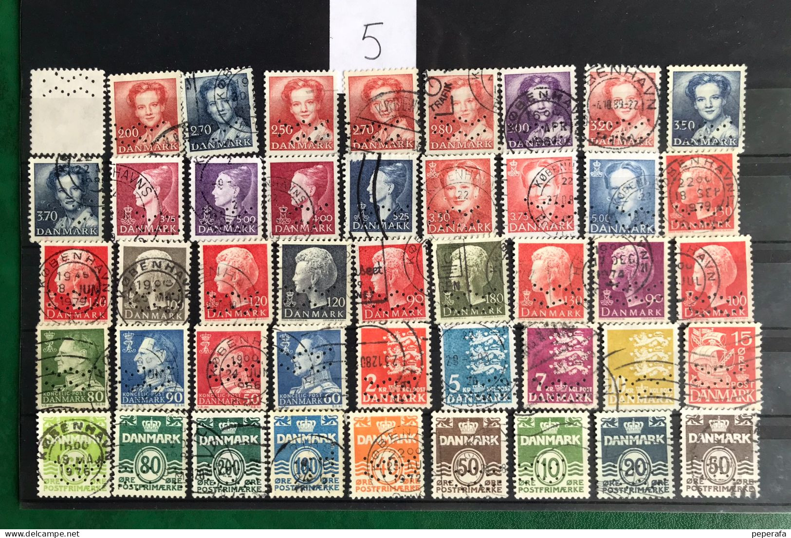 Denmark, Colección De Sellos Perforados (FIRMAPERFORERINGER / PERFIN), LOT 5 - Plaatfouten En Curiosa