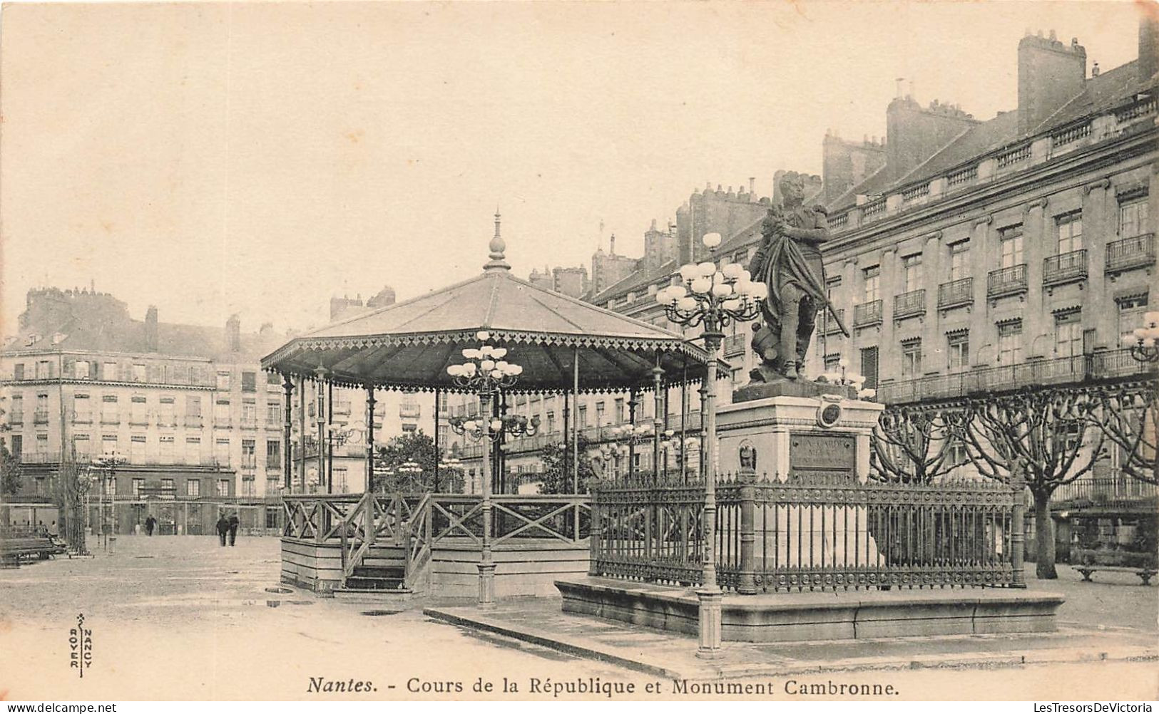 FRANCE - Nantes - Cours De La République Et Monument Cambronne - Dos Non Divisé - Carte Postale Ancienne - Nantes