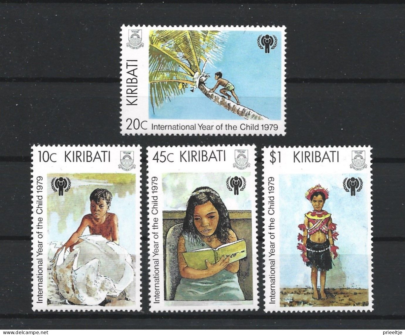 Kiribati 1979 Int. Year Of The Child  Y.T. 21/24  ** - Kiribati (1979-...)