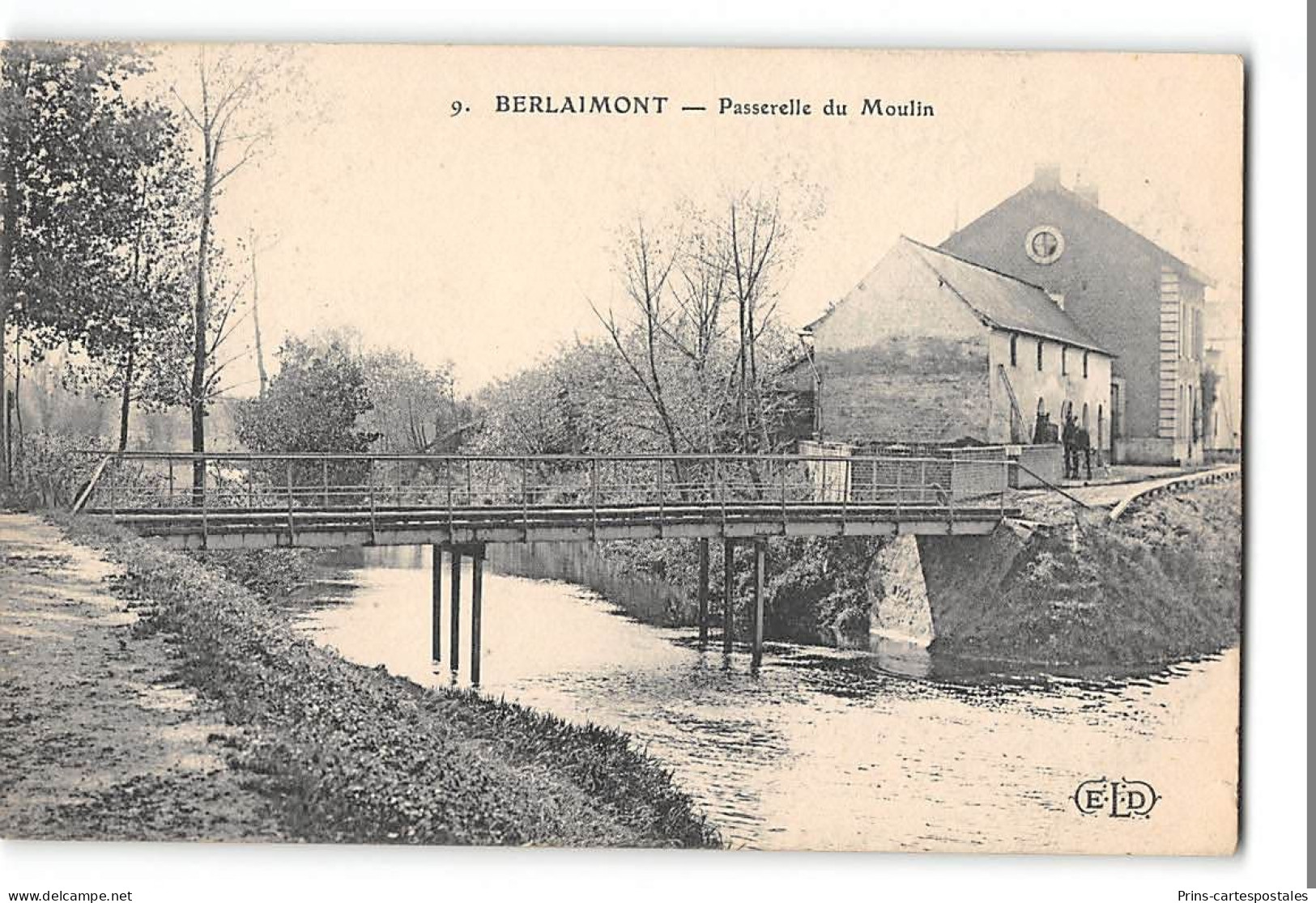 CPA 59 Berlaimont Passerelle Du Moulin - Berlaimont