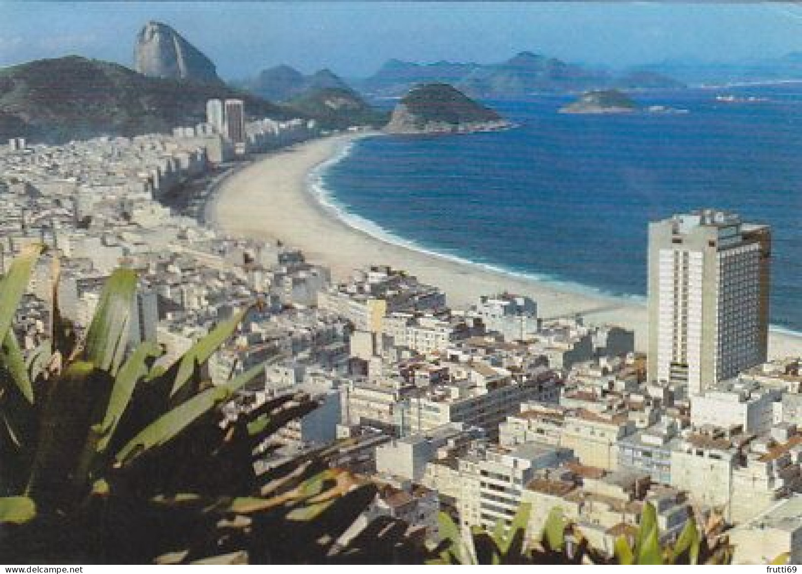 AK 206464 BRAZIL - Rio De Janeiro - Copacabana - Copacabana