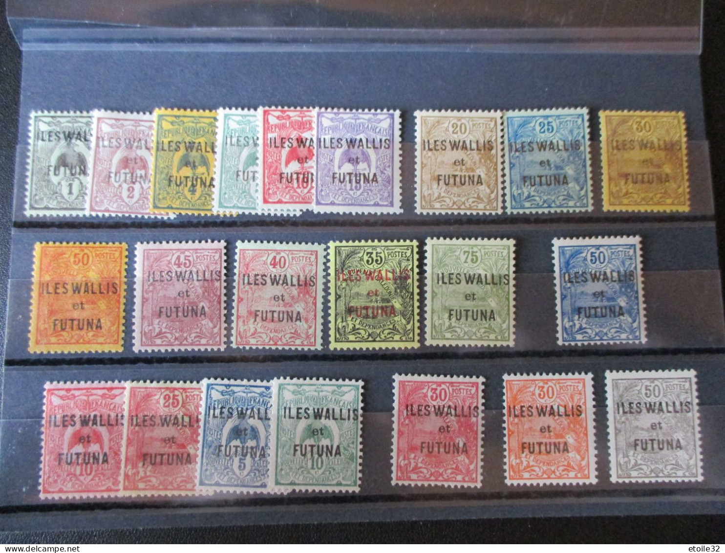 Séries De WALLIS FUTUNA * MH 1/14+18/25 - Unused Stamps