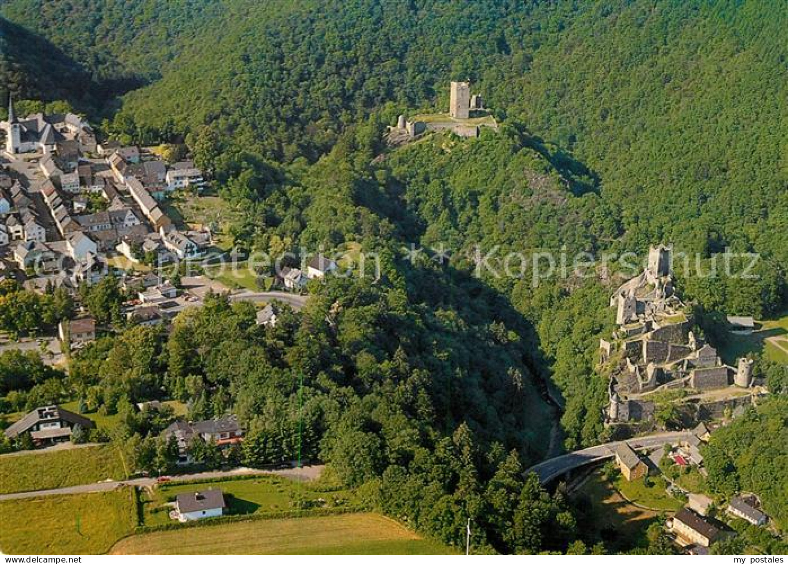 73177226 Manderscheid Eifel Oberburg Niederburg Fliegeraufnahme Manderscheid Eif - Manderscheid