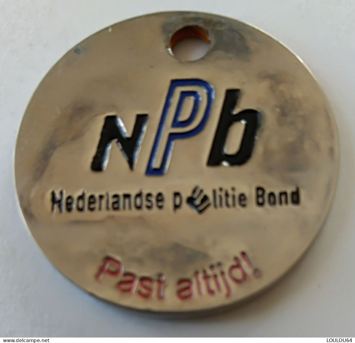 Jeton De Caddie - NPB - Nederlandse Politie Bond - PAYS BAS - En Métal - (1) - - Moneda Carro