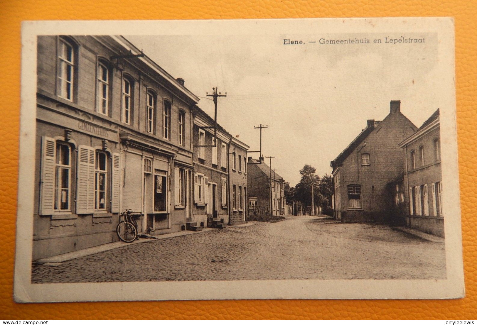 ELENE   - Gemeentehuis En Lepelstraat - Zottegem