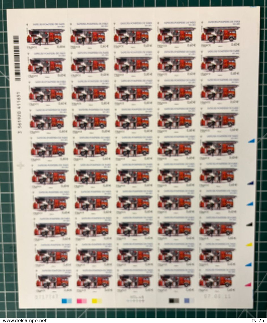 FRANCE - AUTOADHESIFS 601 ET 602 SAPEURS POMPIERS - 2 FEUILLES DE 50 TIMBRES - Nuovi